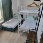 Rooms4rest Wiertnicza - Private For Tourists *