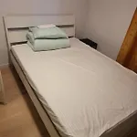 Rooms4rest Wiertnicza - Private For Tourists Vandrerhjem *