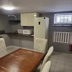 Rooms4rest Wiertnicza - Private For Tourists * Varşova