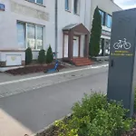 Хостел Rooms4rest Wiertnicza - Private For Tourists *