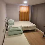 Rooms4rest Wiertnicza - Private For Tourists Хостел *