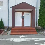 Хостел Rooms4rest Wiertnicza - Private For Tourists Варшава