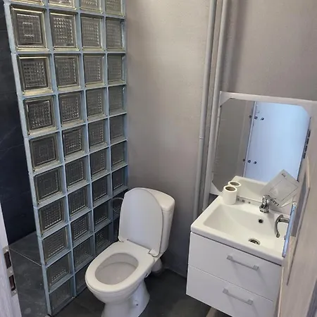 Rooms4rest Wiertnicza - Private For Tourists Warsaw