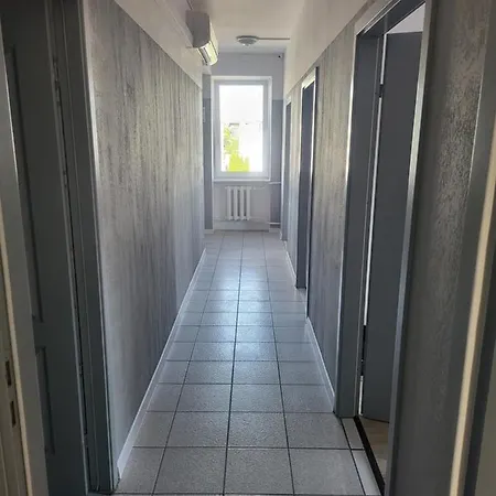 Albergue Rooms4rest Wiertnicza - Private For Tourists *