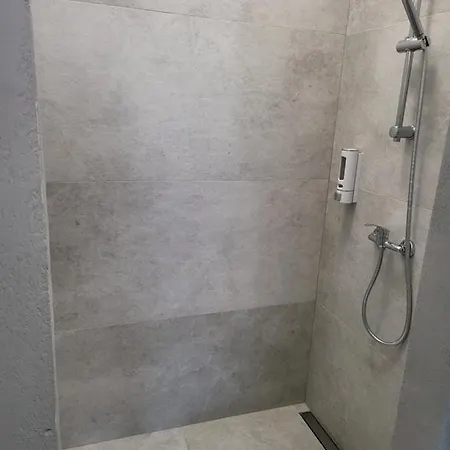 Rooms4rest Wiertnicza - Private For Tourists Varsóvia