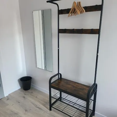 Rooms4rest Wiertnicza - Private For Tourists - Atr Consulting Sp, Z O,o, Hostel Warsaw