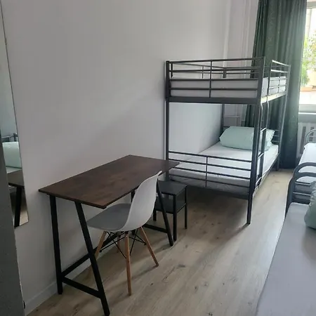 Rooms4rest Wiertnicza - Private For Tourists Varsóvia