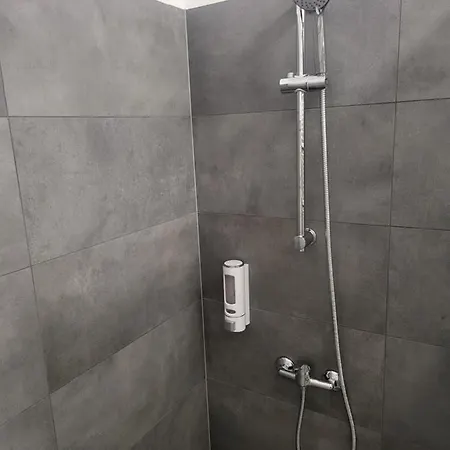 Rooms4rest Wiertnicza - Private For Tourists - Atr Consulting Sp, Z O,o, Warsaw