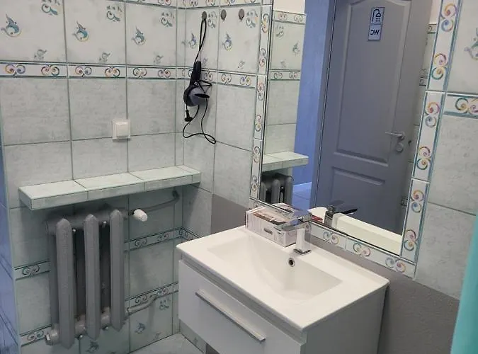 Hostel Rooms4rest Wiertnicza - Private For Tourists