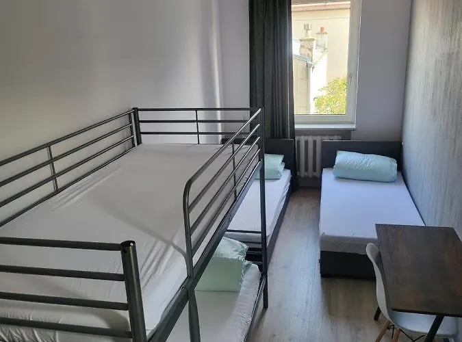 Rooms4rest Wiertnicza - Private For Tourists *