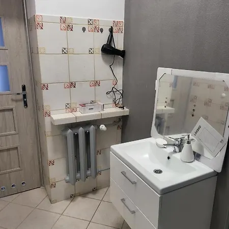 Rooms4rest Wiertnicza - Private For Tourists Varsó