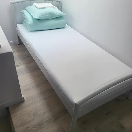 Rooms4rest Wiertnicza - Private For Tourists * Varsó