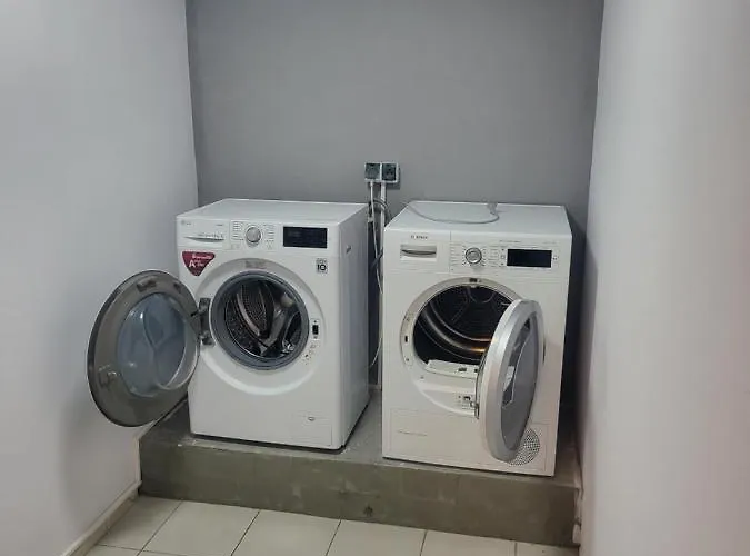 Hostel Rooms4rest Wiertnicza - Private For Tourists Warszawa