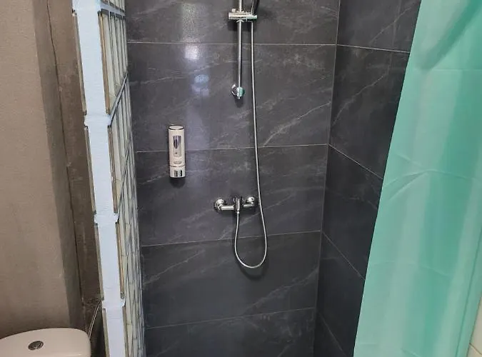 Rooms4rest Wiertnicza - Private For Tourists